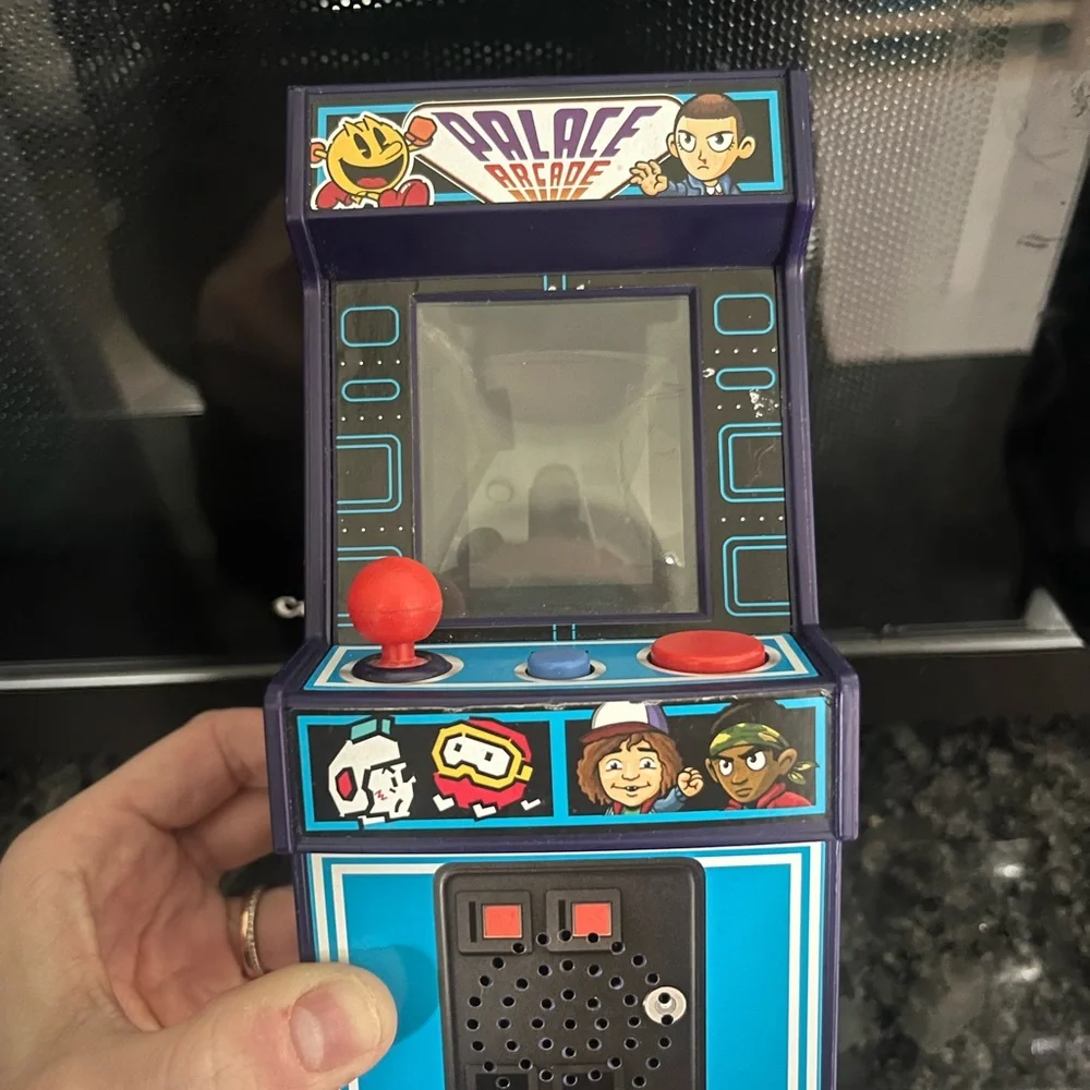 Mini Retro Game Console Stranger Things Palace Arcade - Blue